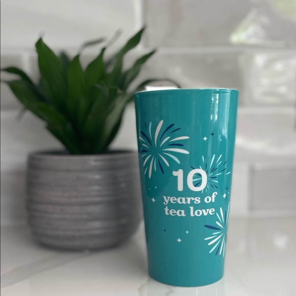 David’s Tea 10 Year Anniversary Travel Mug - Picture 8 of 8